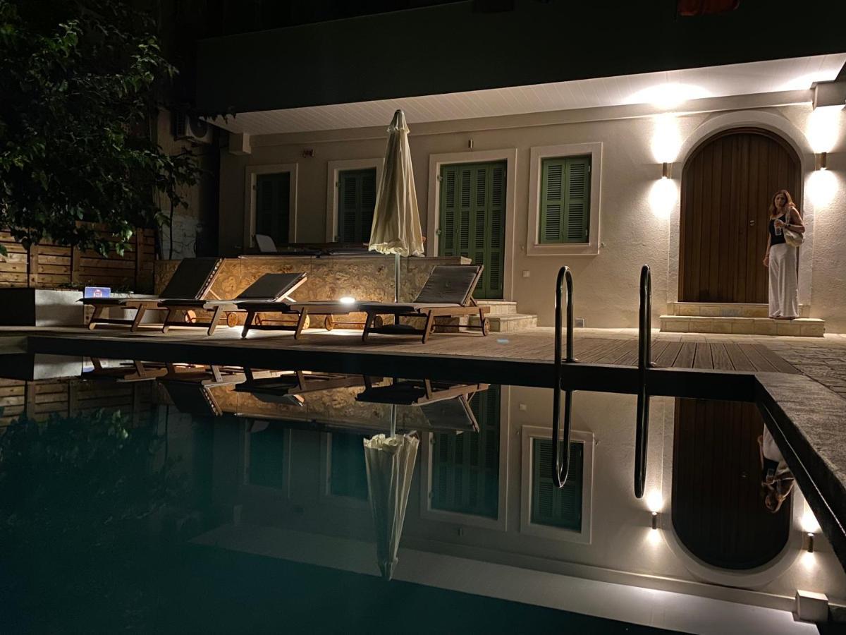 Caltabania Suites Áyios Nikítas Exterior photo